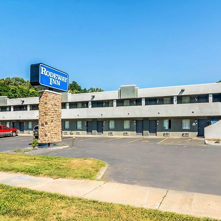 Rodeway Inn פורטייג' מראה חיצוני תמונה