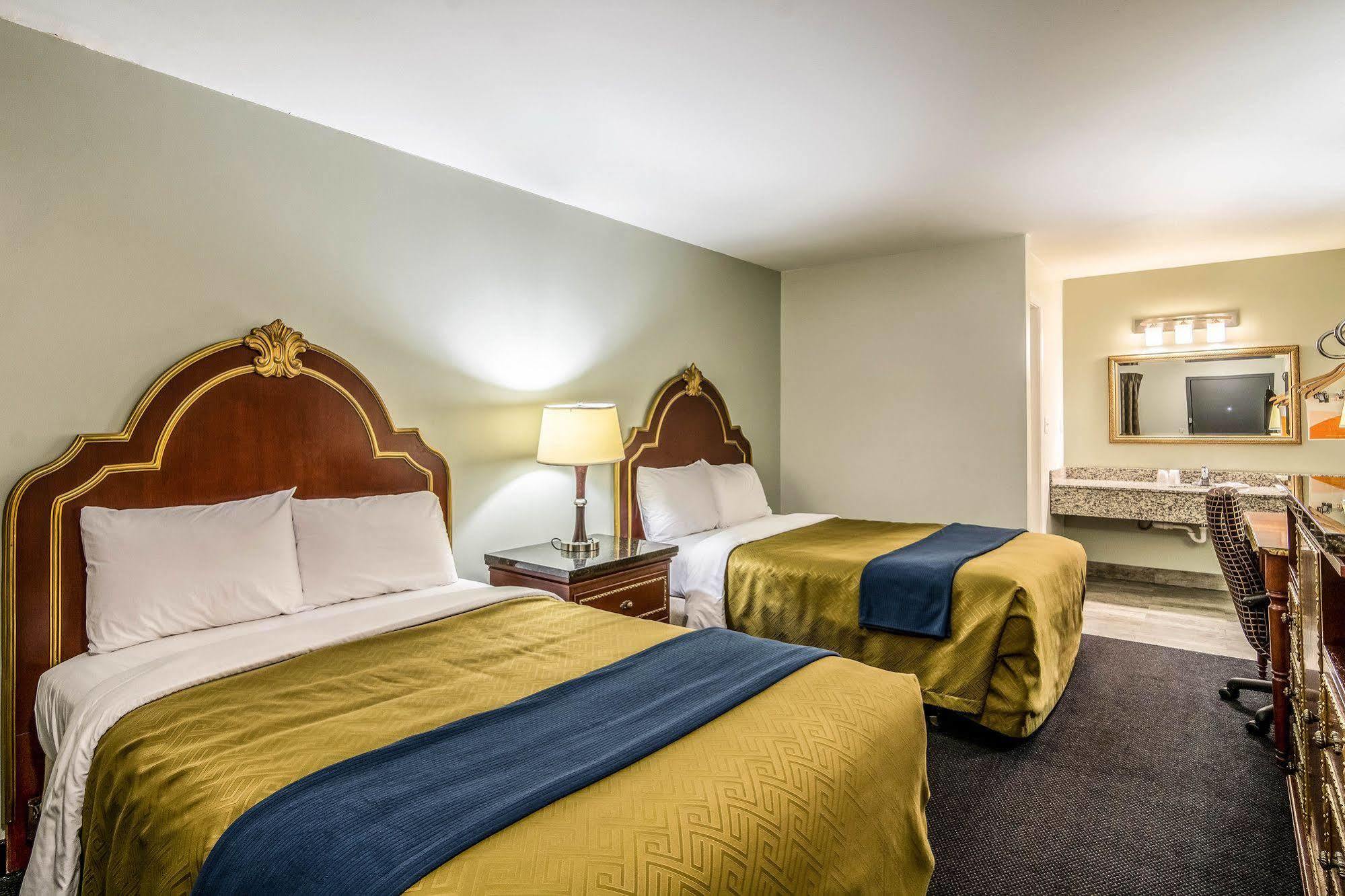 Rodeway Inn פורטייג' מראה חיצוני תמונה
