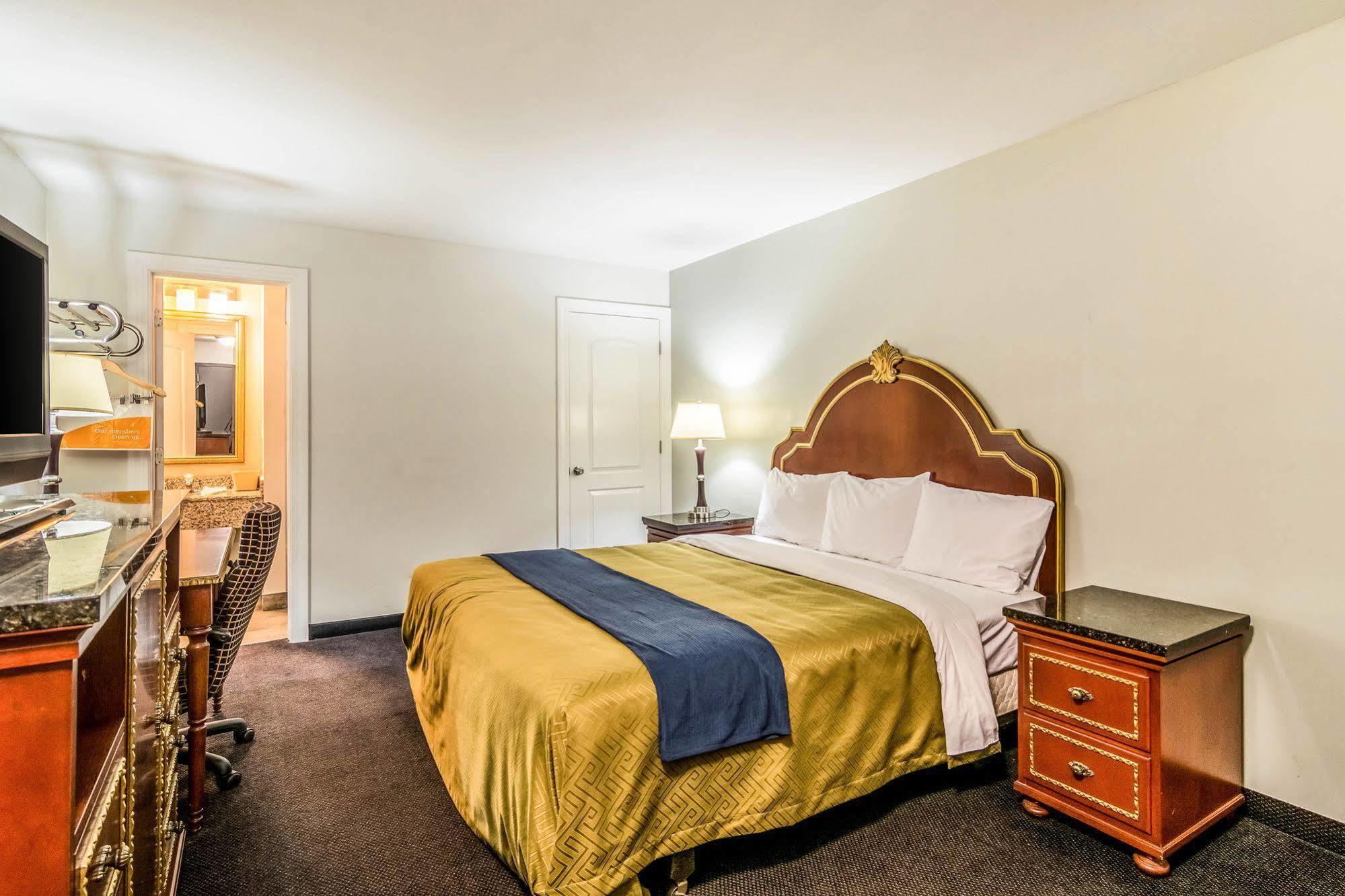 Rodeway Inn פורטייג' מראה חיצוני תמונה